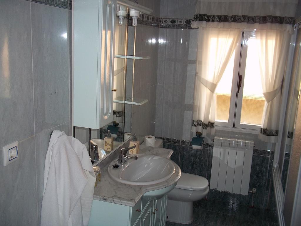 נאבארדונדה דה גרדוס Casa Rural La Esmeralda חדר תמונה