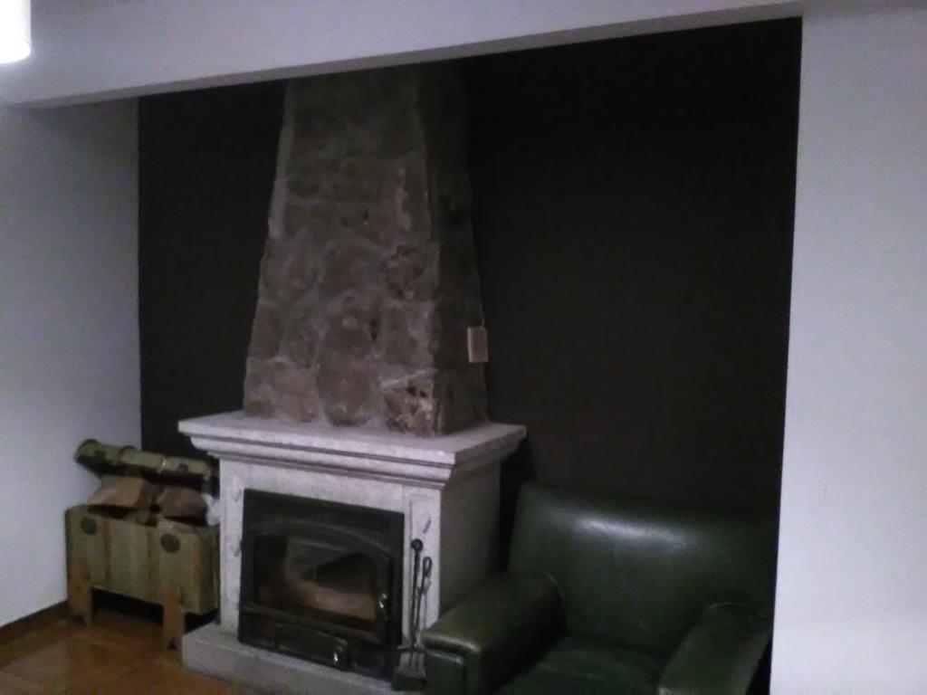 נאבארדונדה דה גרדוס Casa Rural La Esmeralda מראה חיצוני תמונה